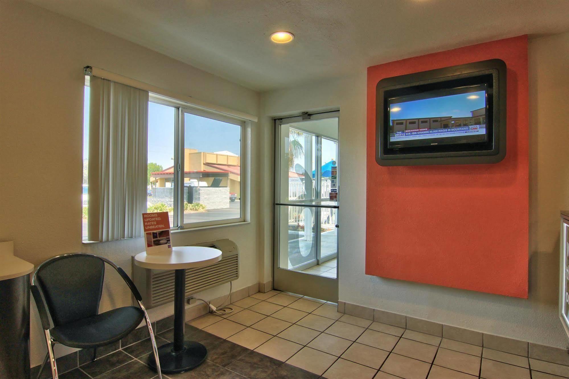 Motel 6-Woodland, Ca Sacramento Airport Exterior photo